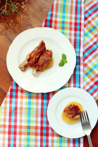 Grilled Pork Ribs with Sauce recipe