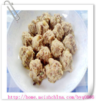 Steamed Potato Beef Balls recipe