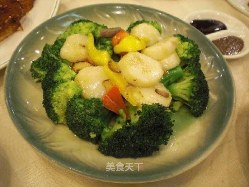 Stir-fried Scallops with Broccoli recipe