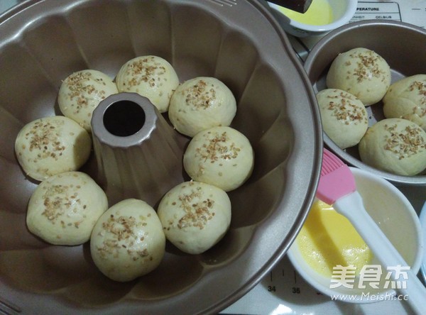 Sesame Peanut Buns recipe