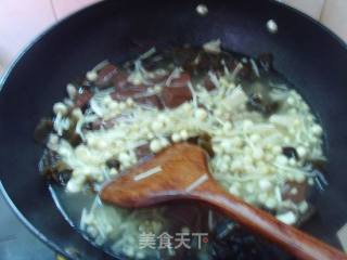 Lao Nanchang's Hot and Sour Soup recipe