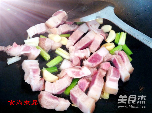 Pork with Ci Mushroom recipe