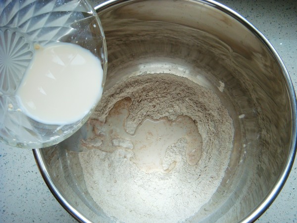 Farmer Slow Rye Soft European Buns recipe