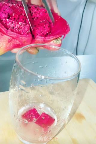 Pitaya Lemon Drink recipe