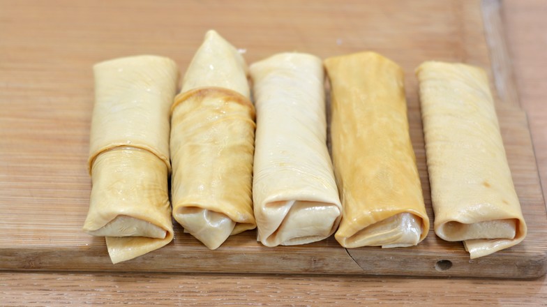 Tofu Skin Meat Rolls recipe