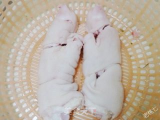 [old Taoqi Kitchen] Rich Collagen and Rock Sugar Trotters recipe