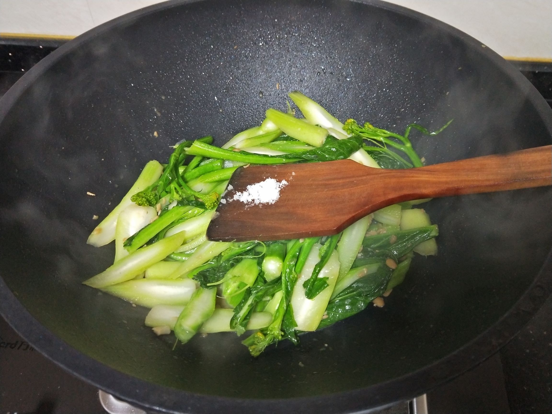 Stir-fried Choy Sum with Tempeh recipe
