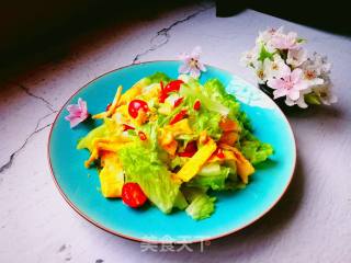 Mixed Lettuce with Shredded Egg recipe