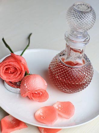 Beauty Rose Vinegar recipe