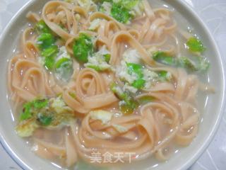 #春食野菜香#yuqian Egg Carrot Noodles recipe