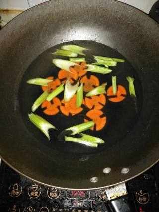 Stir-fried Yam with Vegetables recipe