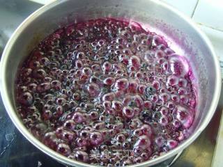 Seal Up The Sweetness---homemade Blueberry Jam recipe