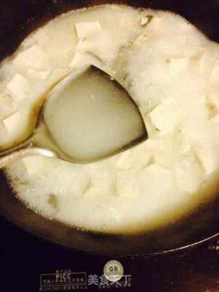 Crucian Tofu Soup recipe