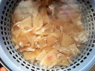 Good Place for Leftover Skins-lard and Pork Skins recipe