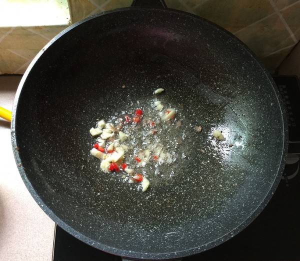 Stir-fried Beef with Tender Ginger recipe