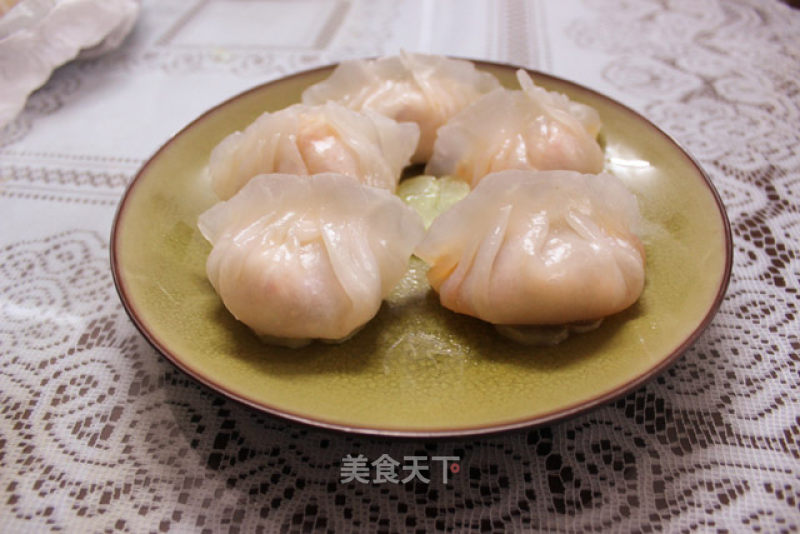 Shrimp Dumplings to Make Authentic Cantonese Delicacies at Home