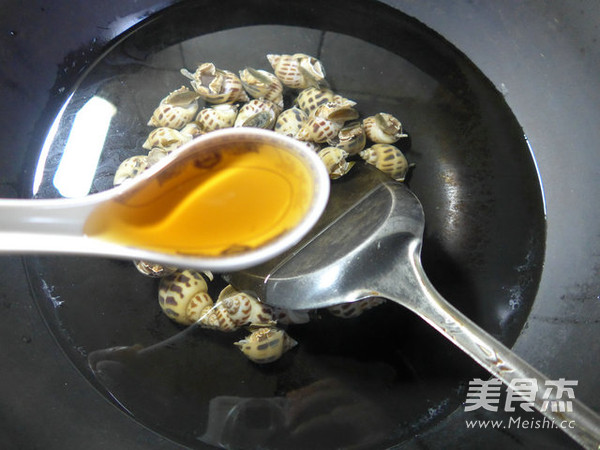 Leishan Fried Snails recipe