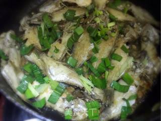 Half-fried and Peeled Fish with Soy Sauce recipe