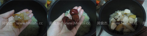 White Fungus, Saponified Rice, Red Dates and Pear Soup recipe