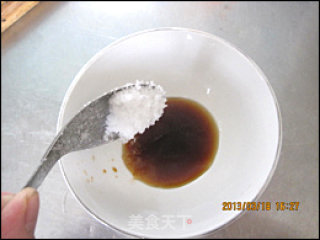 Peanuts with A Small Cold Dish with Wine recipe