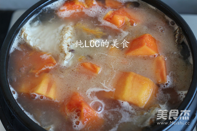 Papaya Fish Head Soup recipe