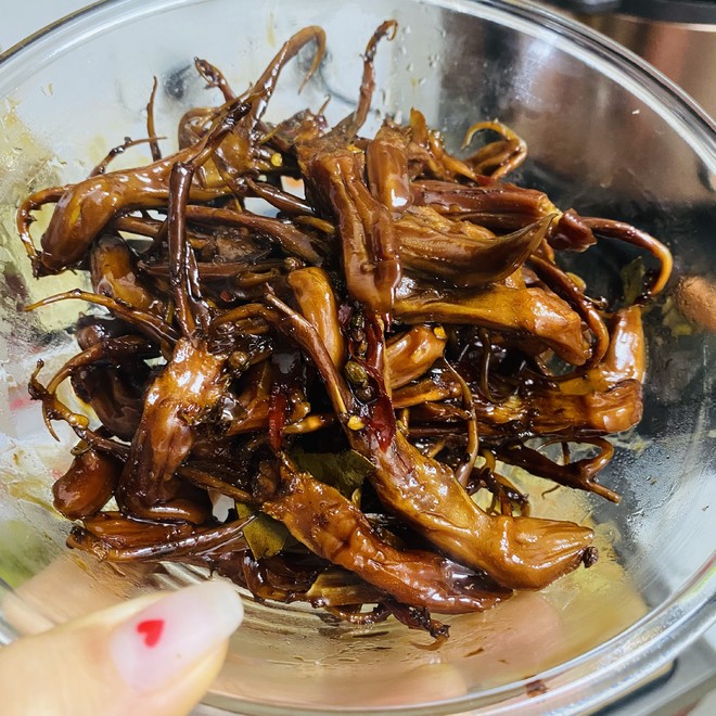 Oil-free and Water-free is More Delicious Than Zhou Hei Ya recipe