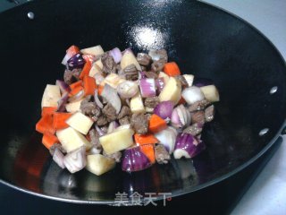 Stewed Beef with Carrots and Potatoes recipe