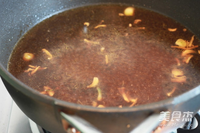 Shrimp and Vermicelli in Clay Pot recipe