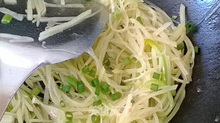 Vinegar Shredded Potatoes recipe