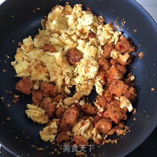 Scrambled Eggs with Dregs and Chili Pepper recipe