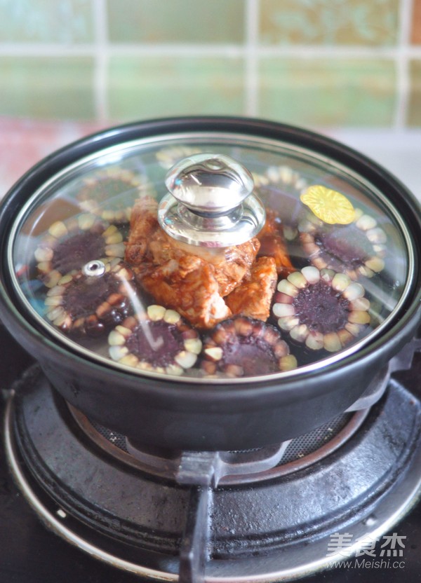 Black Corn Pork Ribs Pot recipe