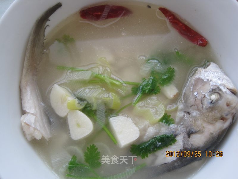 Stewed Pomfret Soup recipe