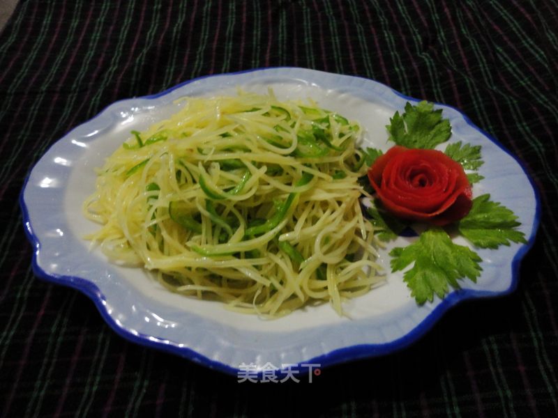 Love Home-cooked Stir-fry ------ Green Pepper and Potato Shreds recipe