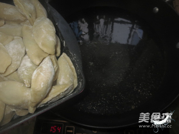 Leek and Egg Dumplings recipe