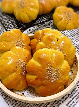 Pumpkin Bean Paste Bread