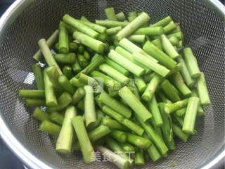 Asparagus Stir-fried Bacon recipe