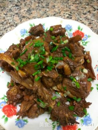 Braised Duck with Ginger Slices recipe