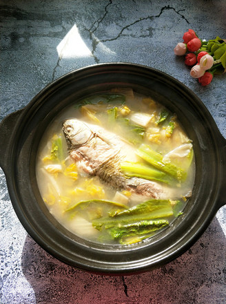 Sauerkraut Crucian Fish Soup recipe