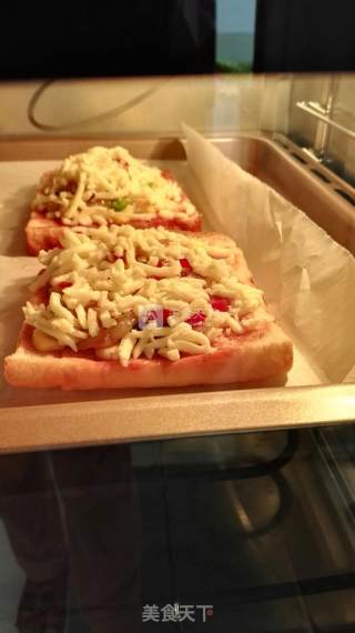 Simple Quick Shrimp Toast Pizza recipe