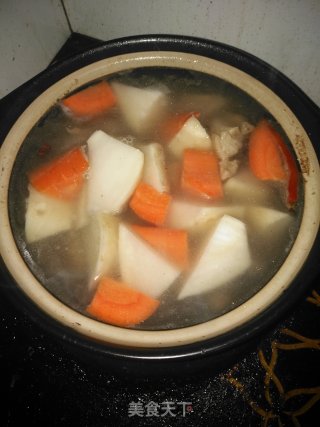 Beef Casserole Stewed with Radish recipe