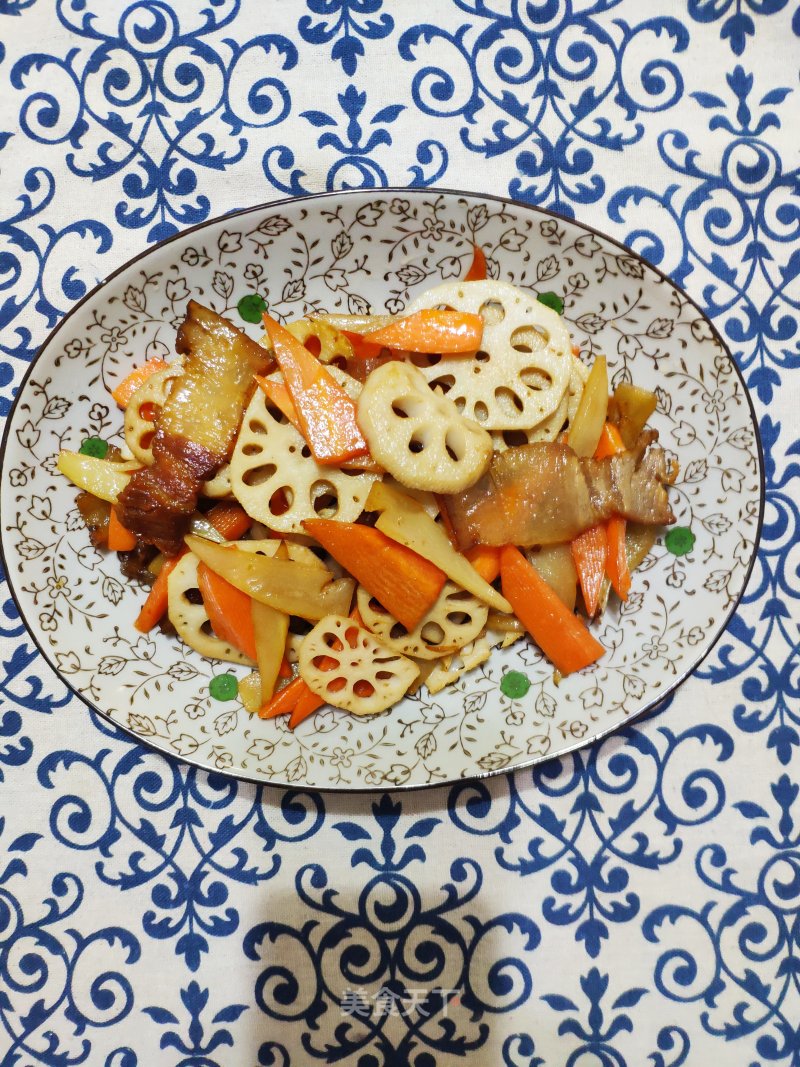 Fried Lotus Root Slices with Bacon recipe