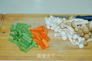 [shuang Mushroom Collection] Perfectly Matched White Jade Mushrooms and Crab-flavored Mushrooms recipe