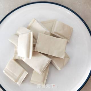 Stir-fried Tofu with Scallions recipe