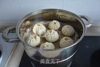 Pumpkin Buns with Pork Vermicelli recipe