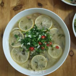 Sauerkraut and Lemon Boiled Fish recipe