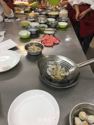 Steamed Clams with Garlic Vermicelli recipe