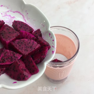 Dragon Fruit Yakult recipe