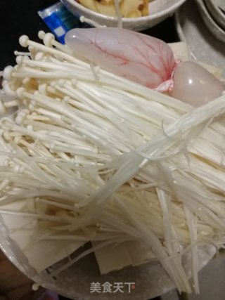 Crucian Tofu Soup recipe