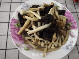 Mushroom Shredded Pork recipe