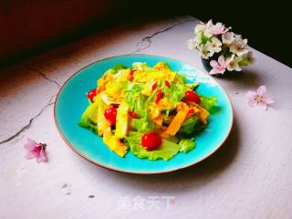 Mixed Lettuce with Shredded Egg recipe